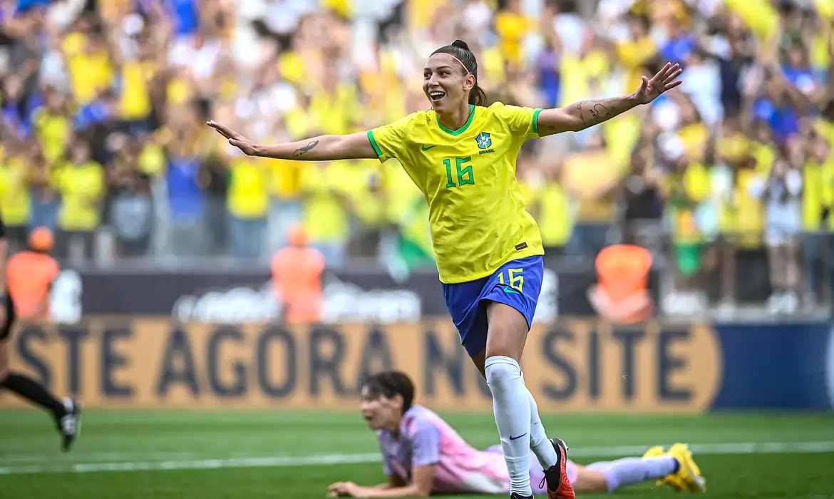 Seleção feminina disputa amistosos com o Japão