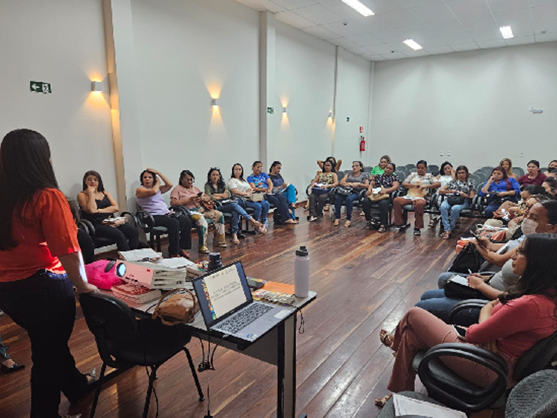 Secretaria de Educação promove formação para professores da Educação Infantil em Juazeiro do Norte