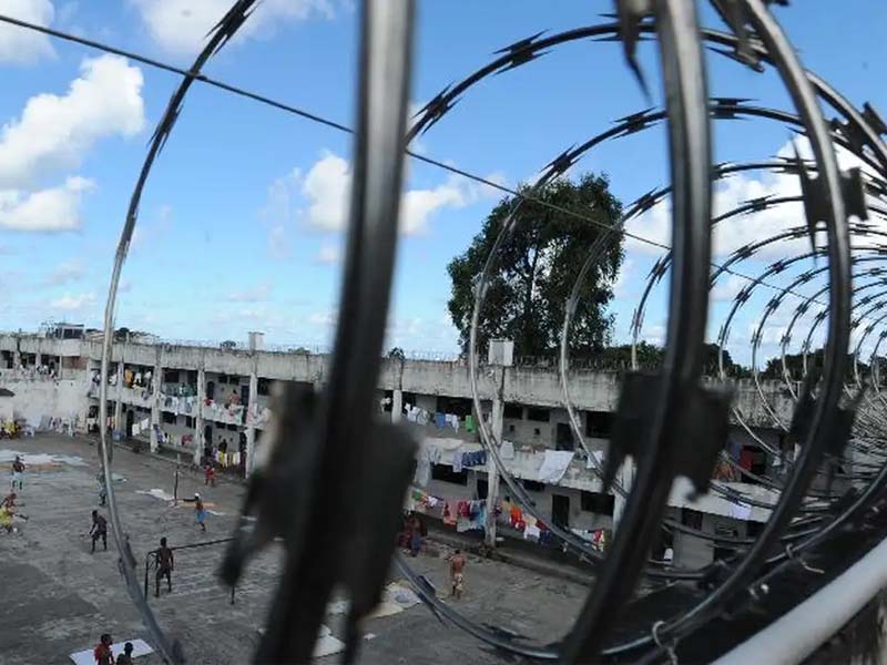 STF decide que prática de revista vexatória em presídios é ilegal