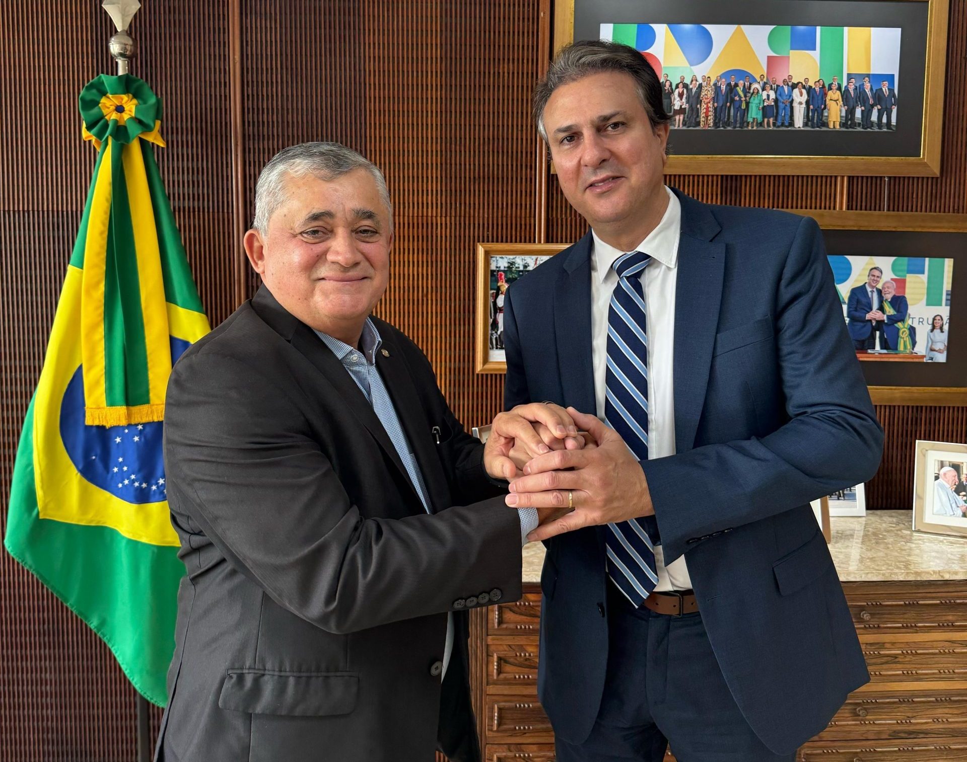 Guimarães se encontra com Camilo e nega boatos de desentendimento entre os dois: “quem apostar nessa briga vai quebrar a cara”