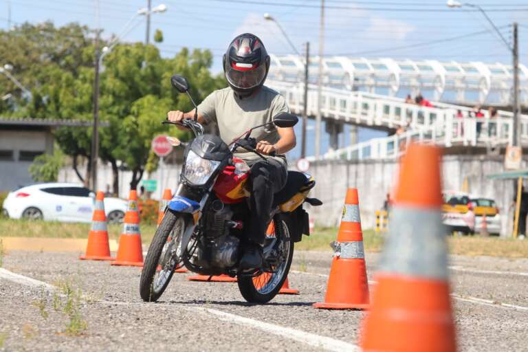 Detran-CE atende candidatos do programa CNH Popular em cinco cidades do Cariri a partir desta segunda (28)