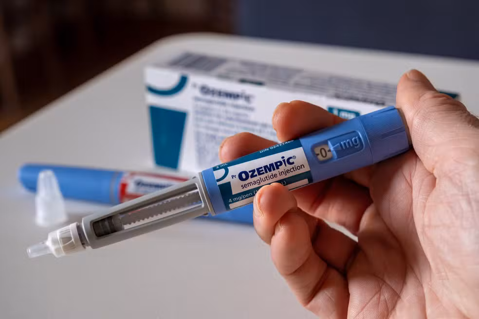 Anvisa obriga retenção de receita para venda de canetas como Ozempic