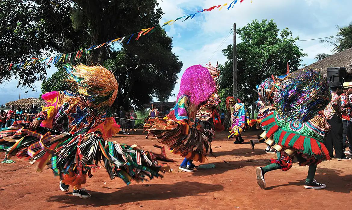 Maracatu nação pode se tornar 8º patrimônio cultural imaterial do país