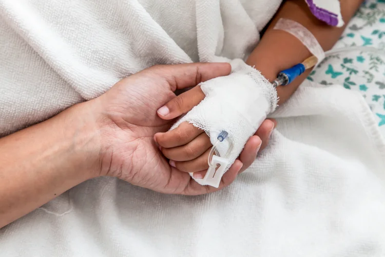 Hospitalizações de crianças por sintomas respiratórios aumentam