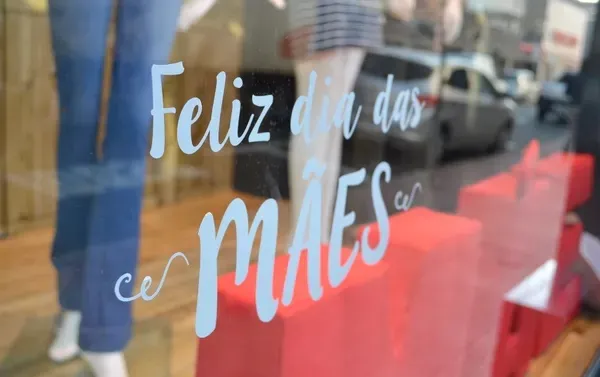 Mais de 90% dos consumidores de Juazeiro do Norte pretendem presentear no Dia das Mães