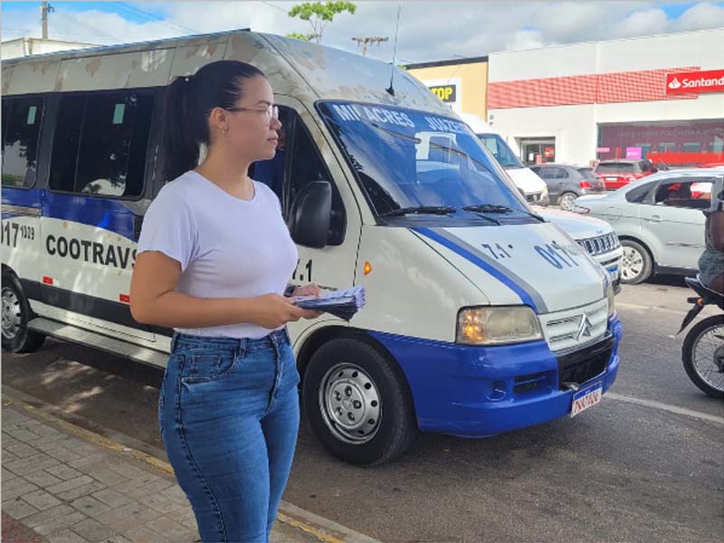 Juazeiro do Norte realiza blitz educativa para conscientizar sobre saúde do trabalhador