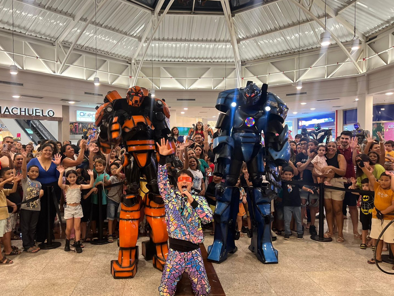 Cariri Shopping vira palco de robôs gigantes com shows aos fins de semana