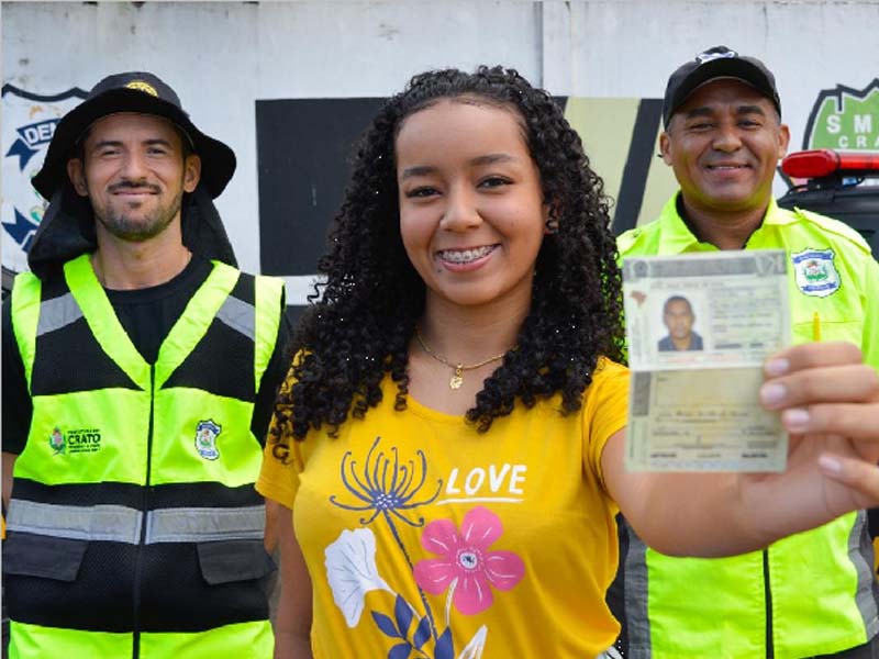 Campanha Maio Amarelo, em Crato, realiza ações de conscientização no trânsito