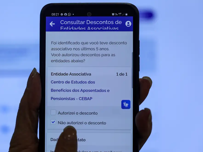 Segurados do INSS podem pedir devolução de descontos ilegais