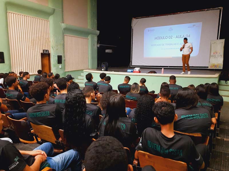 Programa Bolsa Jovem Barbalha 2025 terá aula inaugural com aprovados na seleção