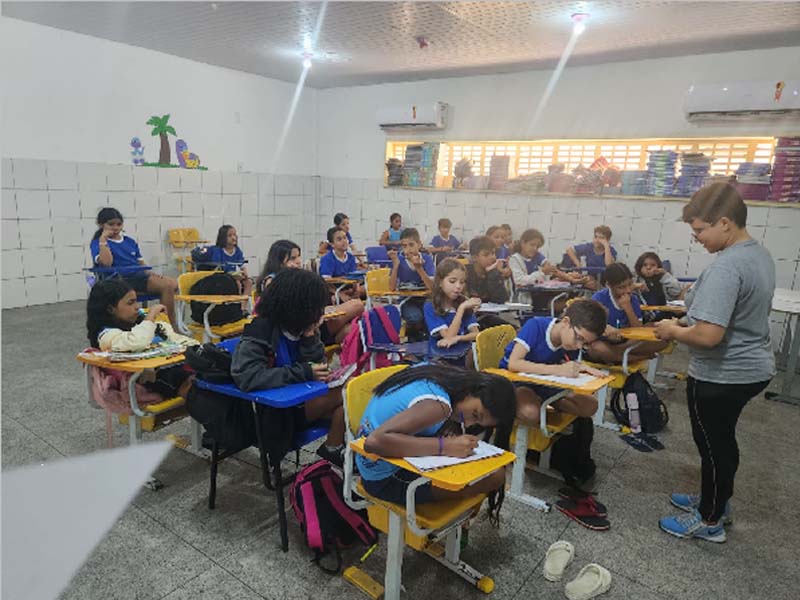 Estudantes da rede municipal participam de oficina de saberes filosóficos, em Juazeiro do Norte