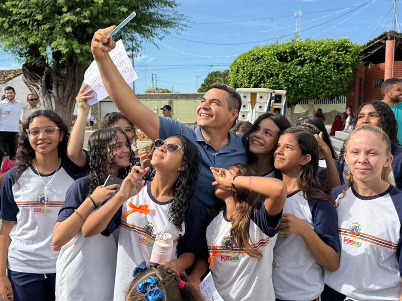 Com menos de 4 meses de gestão, prefeito de Potengi já se destaca e vira referência no Cariri