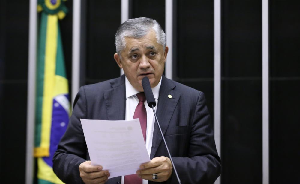 Na CCJ, Guimarães faz apelo para aprovação da PEC da Segurança: “é uma pauta do país, não do governo
