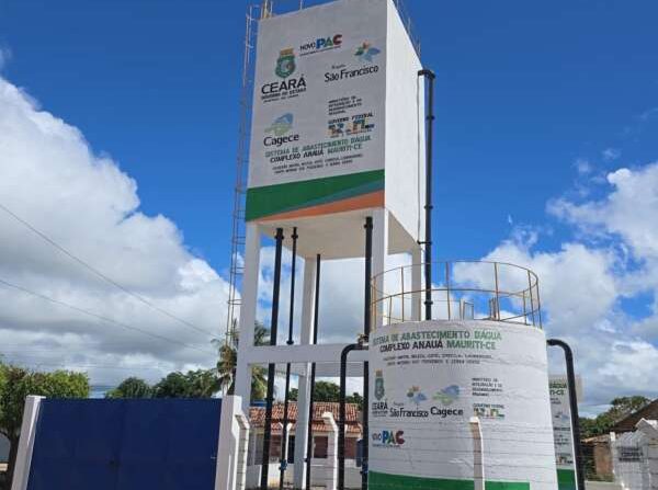 Inauguração de estação de tratamento leva água tratada para 20 comunidades do Cariri