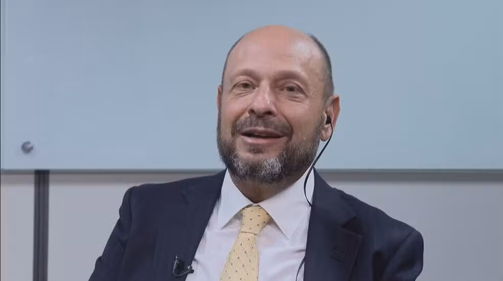 Sem dar data, presidente do INSS diz que plano de ressarcimento sairá até a próxima semana