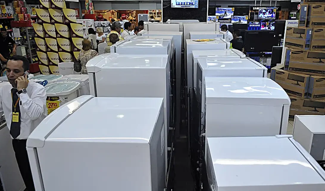 Expectativa da indústria eletroeletrônica é retração neste semestre