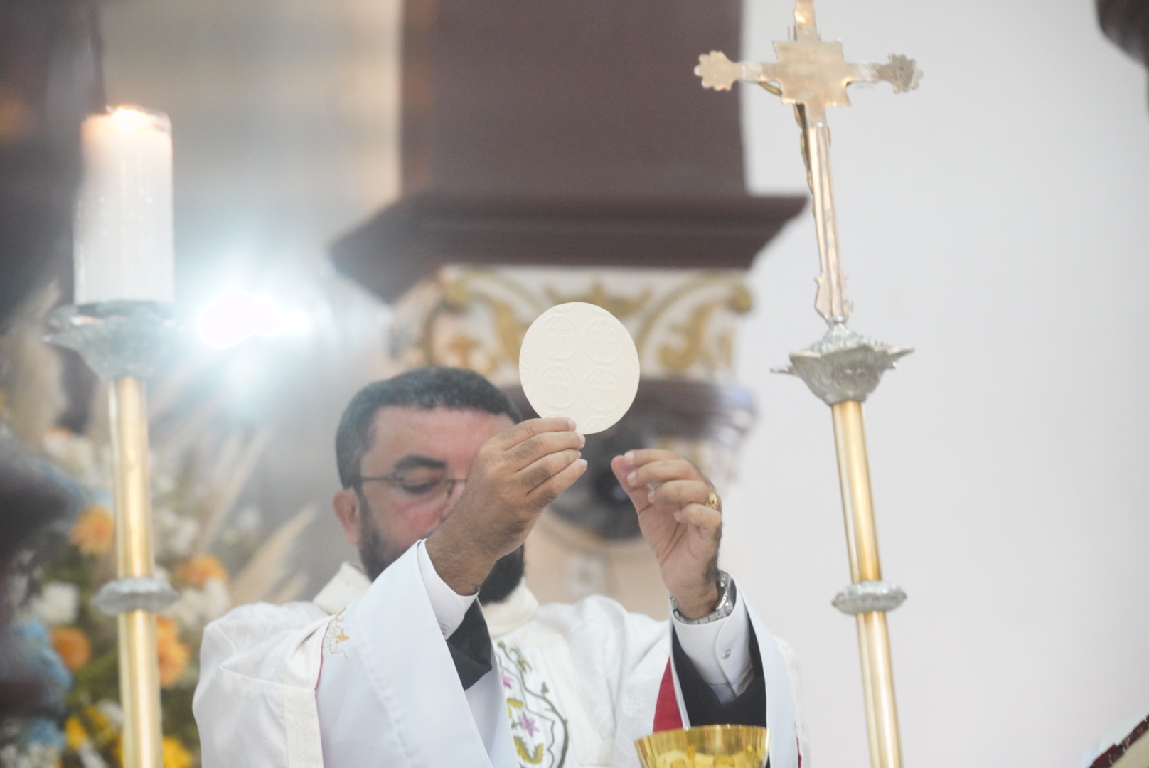 Expectativa de R$ 238 milhões em receita e aumento de 14,4% na demanda turística movimenta o feriado de Corpus Christi no Ceará