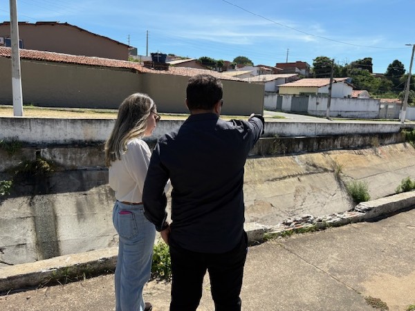 Requalificação do Canal do Rio Grangeiro, no Crato, inicia com ações sociais para famílias afetadas pela obra