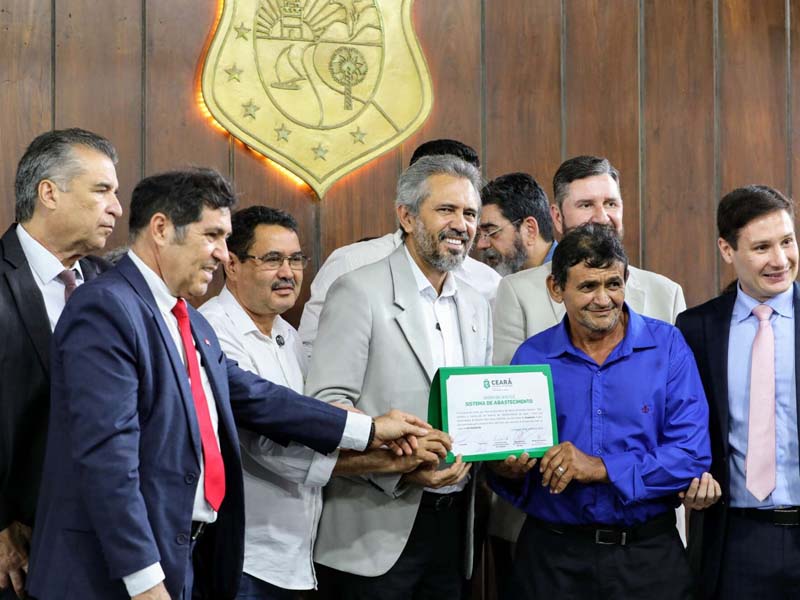 Governo do Ceará investe R$ 22,5 milhões para a construção de sistema de abastecimento em 11 municípios