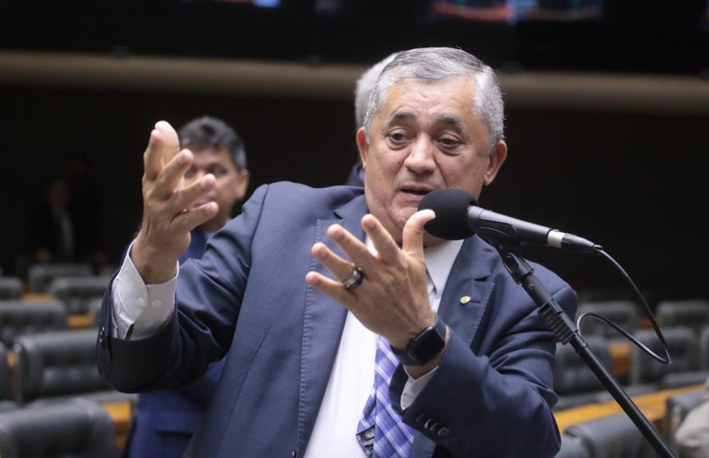 Guimarães: “Oposição age com demagogia e prejudica os mais pobres ao derrubar decreto do IOF”