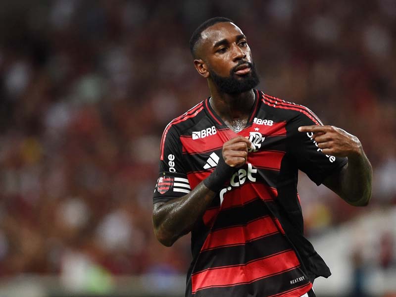 Filipe Luís tem conversa com Gerson. E quer que ele transforme a revolta da torcida em motivação. Para lutar pelo título no Mundial