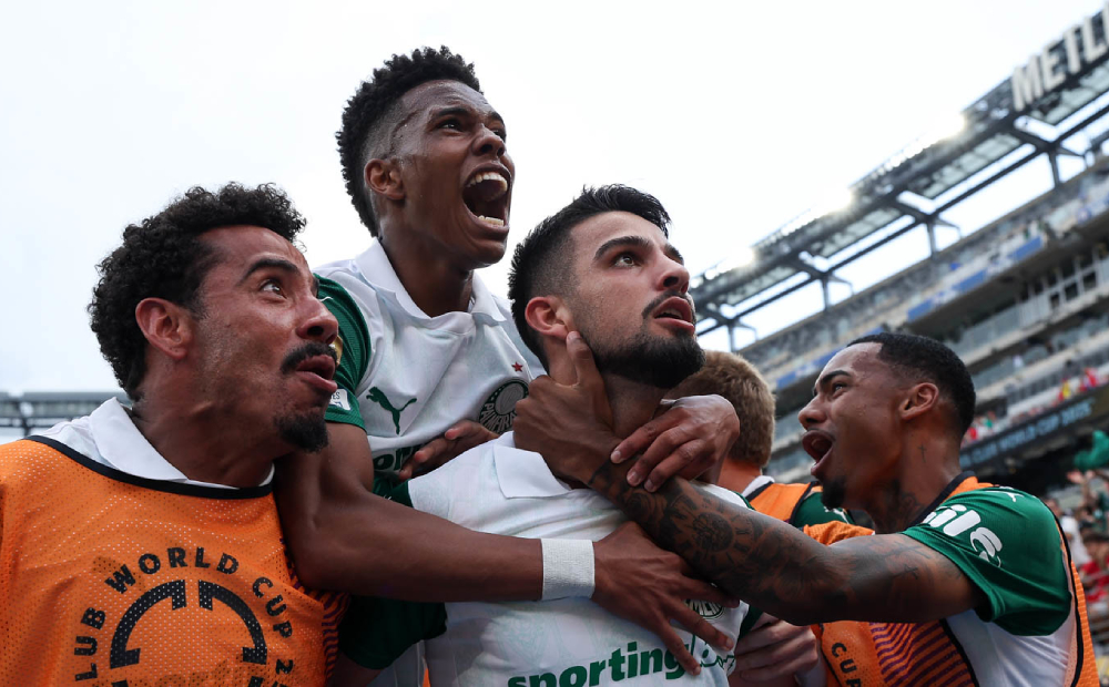 Palmeiras bate Al Ahly e vira líder provisório no Grupo A do Mundial