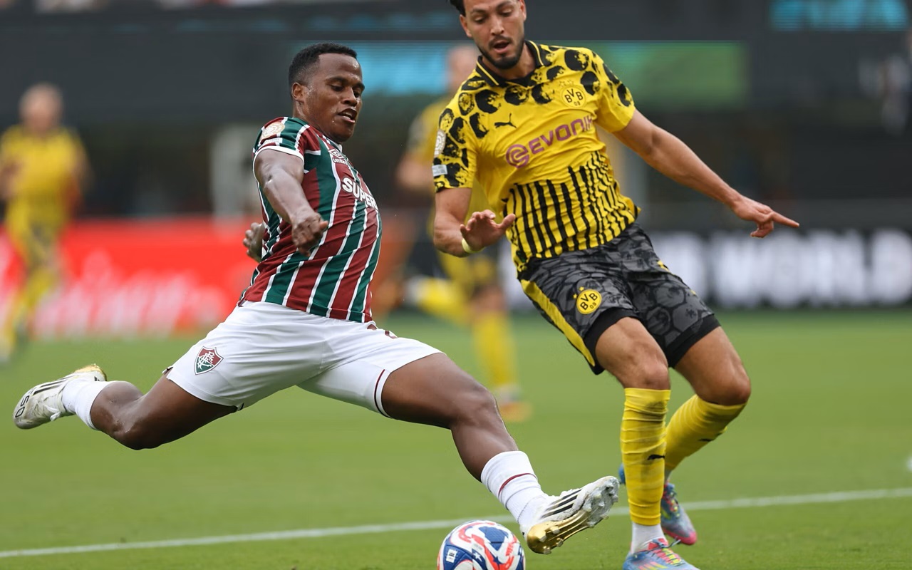 Flu domina Borussia, mas fica no 0 a 0 na estreia do Mundial de Clubes