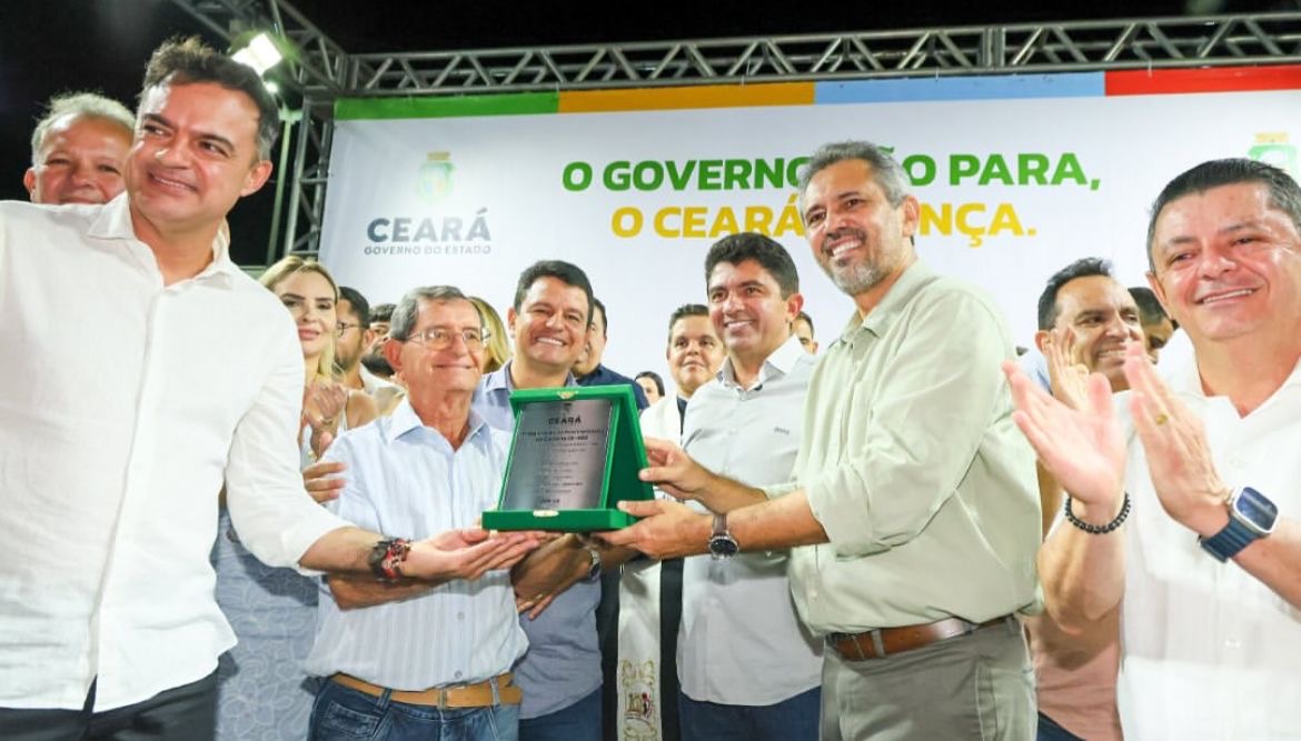 Governador Elmano inaugura obras e anuncia investimentos históricos no município de Assaré