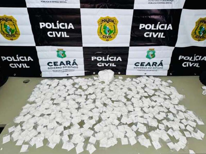 Homem em posse de mais de 1 kg de cocaína é preso em flagrante pela PCCE no Crato