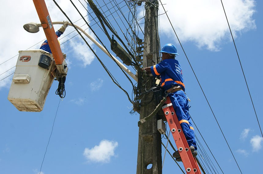 Aumento de pena para roubo de fios de energia e telefonia vai à sanção