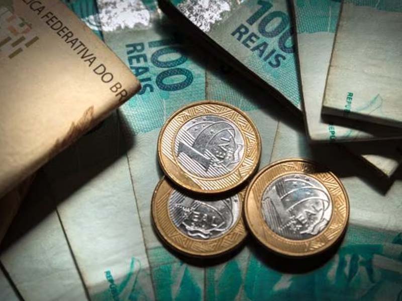 Veja como fica IOF para compras no exterior após retomada de decreto