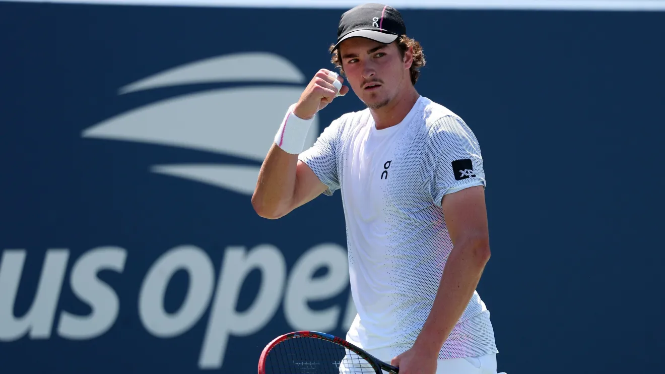 João Fonseca vence estreia contra sérvio e vai à 2ª rodada do US Open