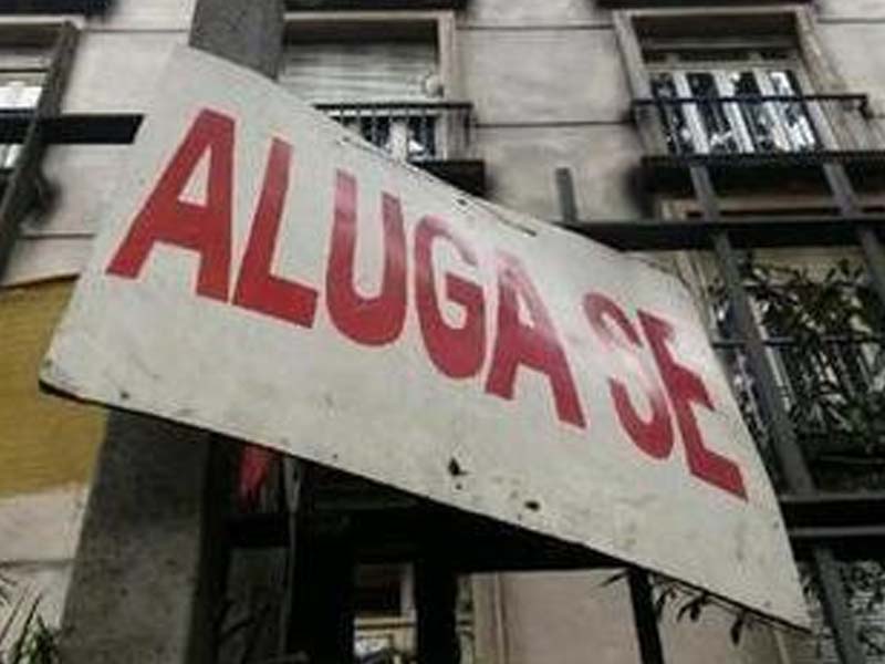 Parcela de famílias que pagam aluguel sobe 25% em 8 anos, mostra IBGE