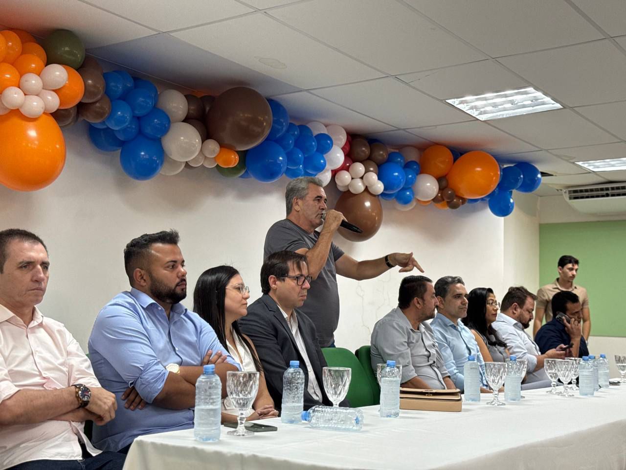 Farias Brito: 137 novos concursados são empossados pelo prefeito Deda Pereira