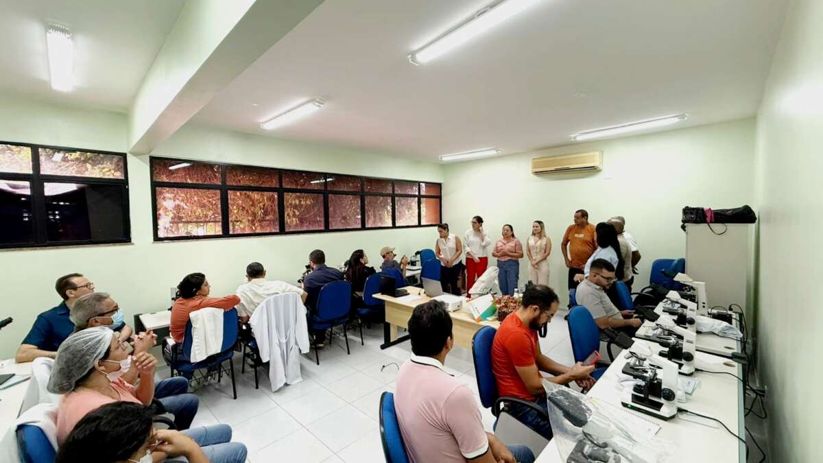 Escola de Saúde Pública capacita profissionais do Cariri para diagnóstico laboratorial da esquistossomose