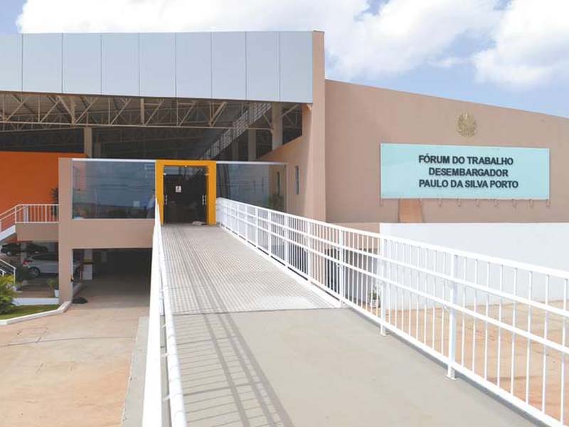Empresária Cratense é condenada a indenizar em R$ 75 mil mulher mantida em situação análoga a escravidão da infância à vida adulta