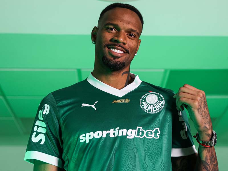 Palmeiras anuncia a contratação do goleiro Carlos Miguel, ex-jogador do Corinthians