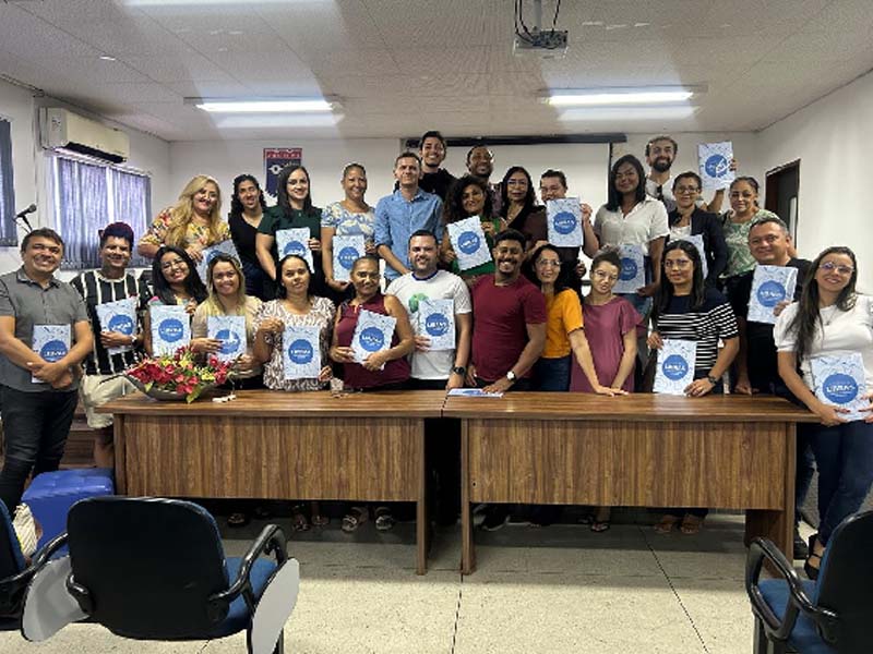Central de Libras oferece curso para servidores municipais de Juazeiro do Norte focado na inclusão