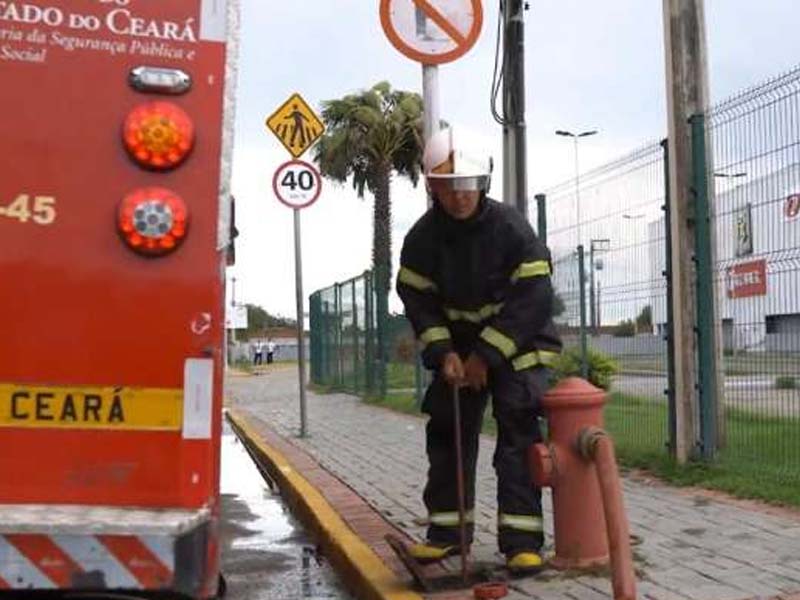 Cagece substitui 75 mil hidrômetros no primeiro semestre de 2025