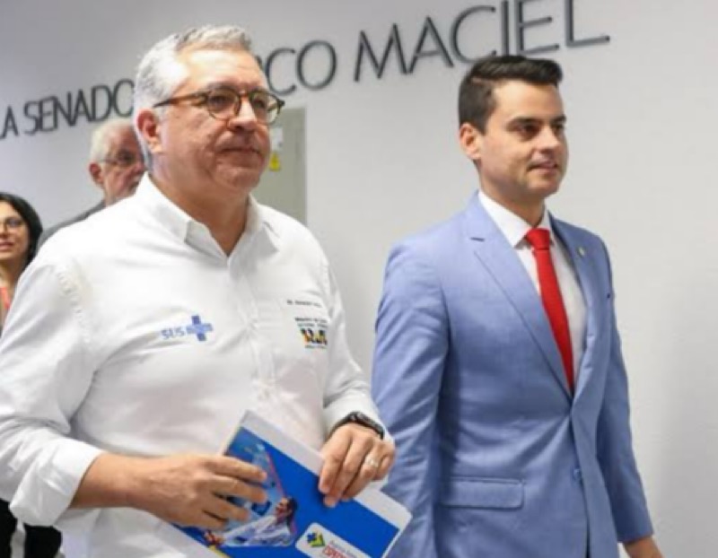 “Ministro da Saúde Alexandre Padilha visita o Cariri ao lado do deputado Yury do Paredão para lançar programa em hospitais da região”