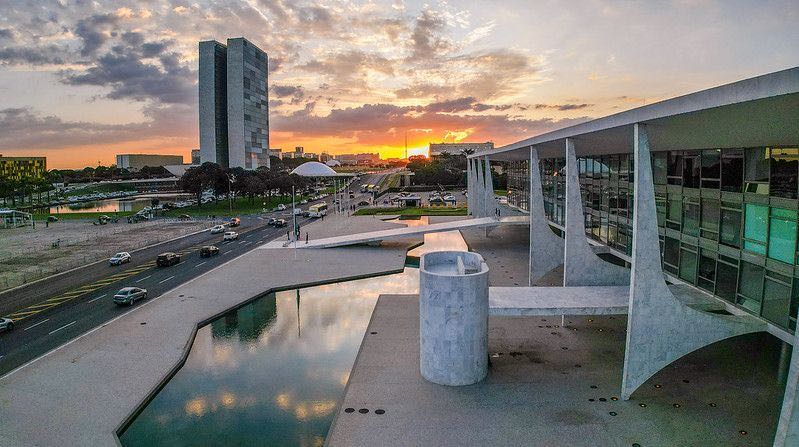 Planalto e STF sinalizam ao Senado aceitar “anistia light”