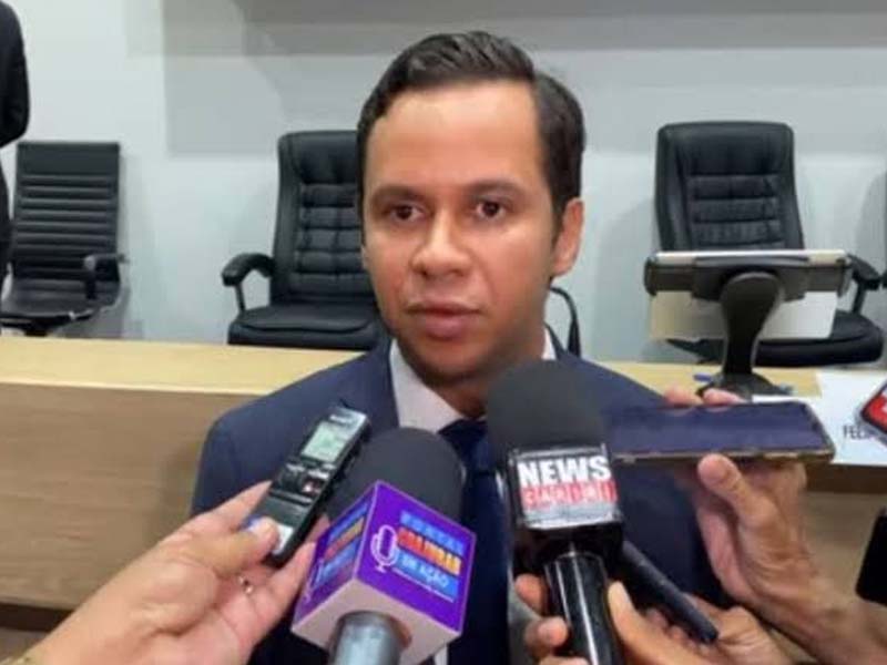 “Eles não se aguentam fora das tetas públicas”: Felipe Vasques critica PEC da Blindagem e dá resposta a opositores