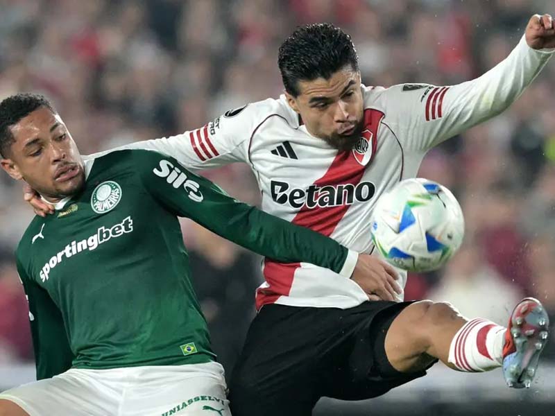 Palmeiras volta a derrotar o River e chega à semifinal da Libertadores