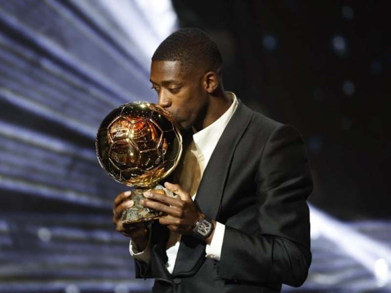Dembélé conquista Bolas de Ouro de melhor do mundo