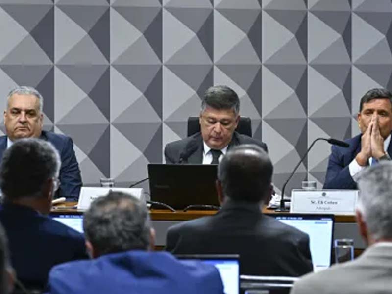 CPMI do INSS aprova pedido de prisão preventiva de 21 investigados