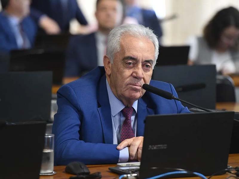 Presidente da CCJ critica PEC da Blindagem e diz que texto não passa no Senado
