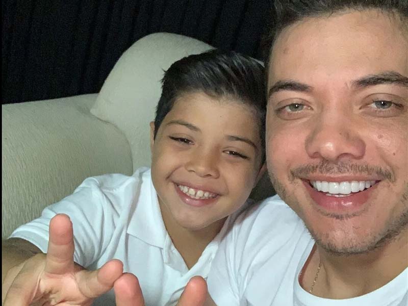 Filho de Wesley Safadão passa por cirurgia de emergência após descoberta de tumor