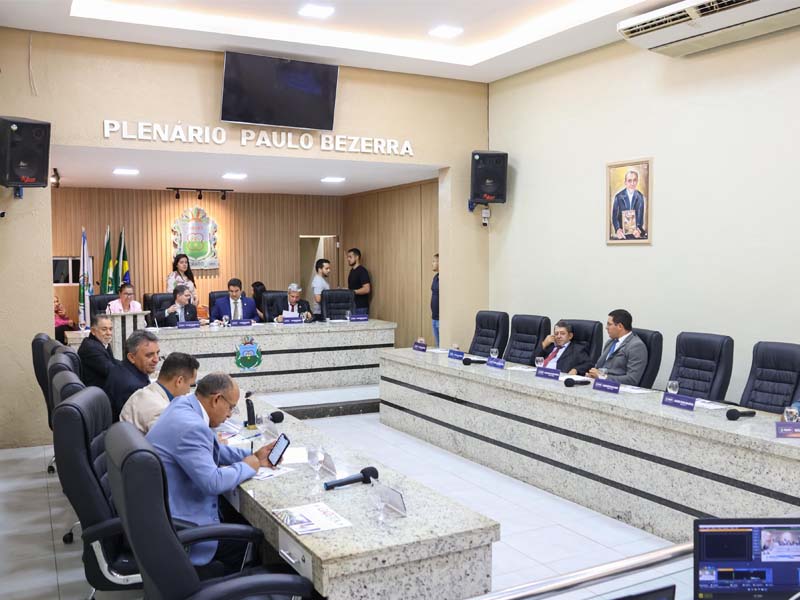 Câmara do Crato aprova projeto que cria banco municipal de ração e mais 6 matérias