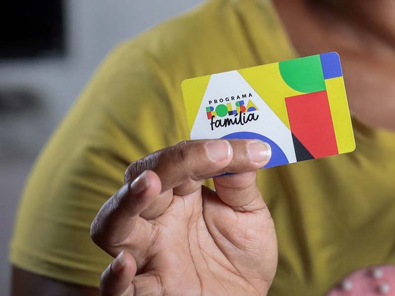 Caixa paga Bolsa Família a beneficiários com NIS de final 3