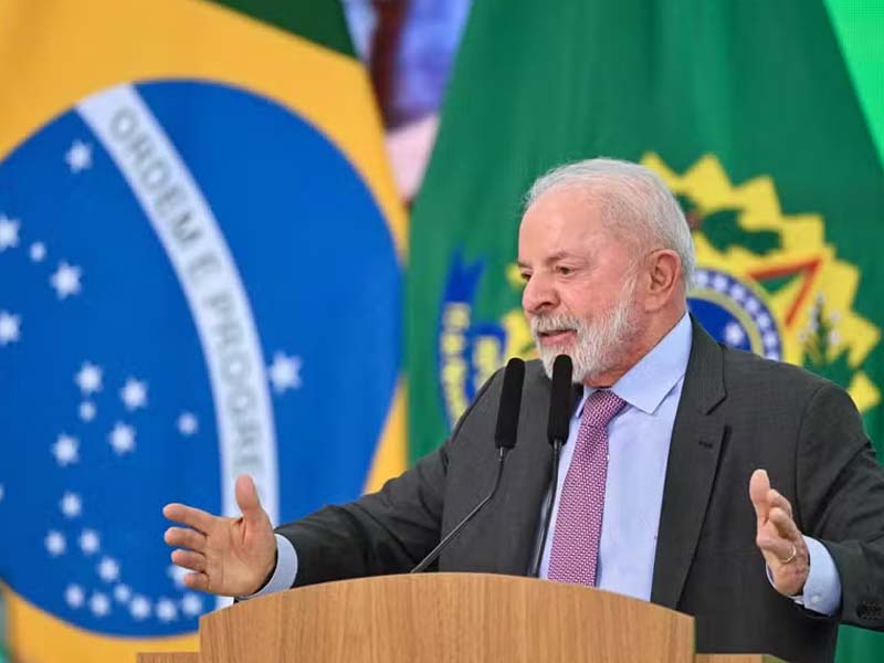 Lula quer discutir com Trump punição dada a ministros do STF